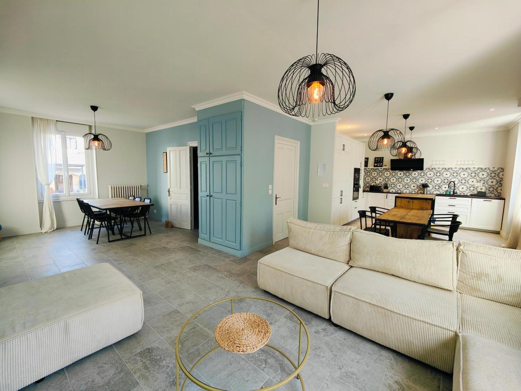 Self-Checkin Town House - Rooms To Rent In A Beautiful Modern Town House - Not A Hotel - Location De Chambres Avec Arrivee En Autonomie - Extra Fee For Sheets And Towels - Private Parking - Check Your Plateform Inbox And Follow Check-In Instructions Saint-Romain-en-Gal Extérieur photo