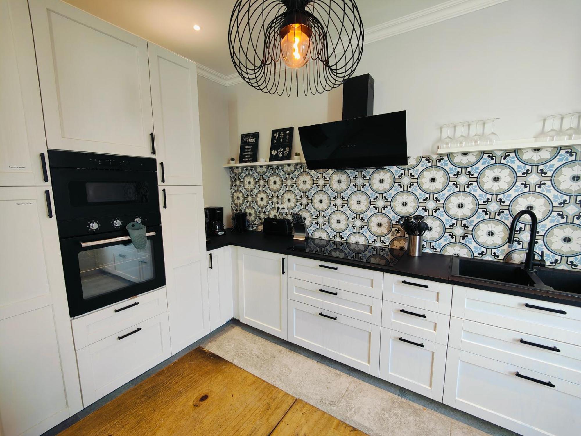 Self-Checkin Town House - Rooms To Rent In A Beautiful Modern Town House - Not A Hotel - Location De Chambres Avec Arrivee En Autonomie - Extra Fee For Sheets And Towels - Private Parking - Check Your Plateform Inbox And Follow Check-In Instructions Saint-Romain-en-Gal Extérieur photo