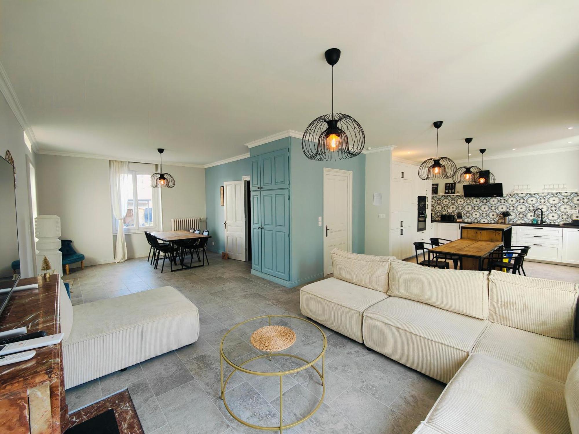 Self-Checkin Town House - Rooms To Rent In A Beautiful Modern Town House - Not A Hotel - Location De Chambres Avec Arrivee En Autonomie - Extra Fee For Sheets And Towels - Private Parking - Check Your Plateform Inbox And Follow Check-In Instructions Saint-Romain-en-Gal Extérieur photo